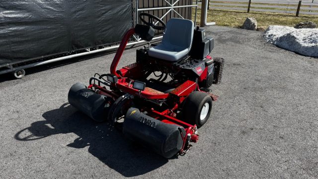 toro_resized_5mb_target.jpg.57d384c8234a0ec096b1f526b380aa0c.jpg