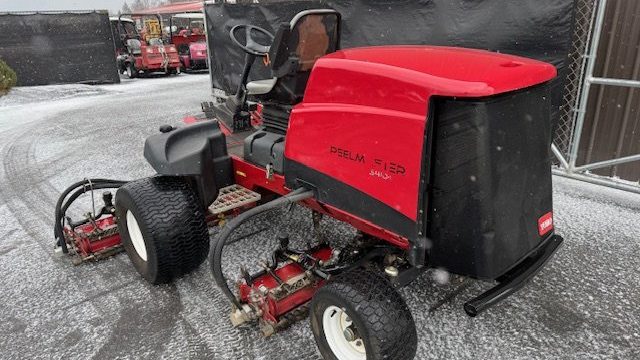 used-toro-5410-reelmaster-2×4-2014-fairway-mower-for-sale-4.jpeg.fe713ae0e7a6f1e7691363ad0fb7180e.jpeg